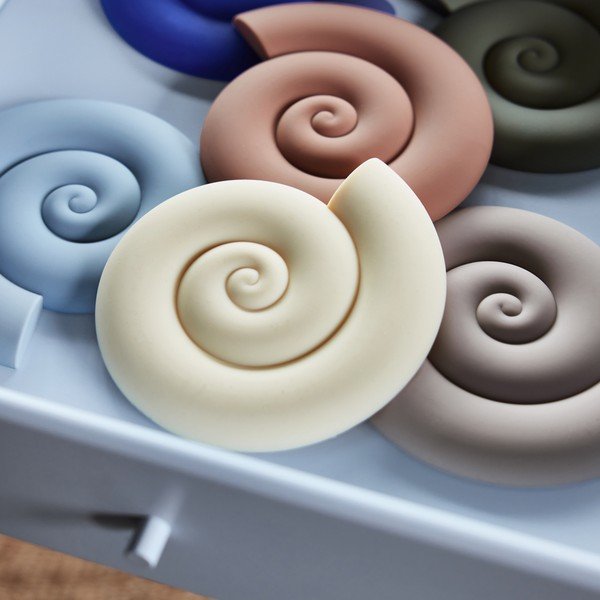 Силиконова подложка за саксия 15x16,5 cm Nautilus – OYOY Living Design-image-1