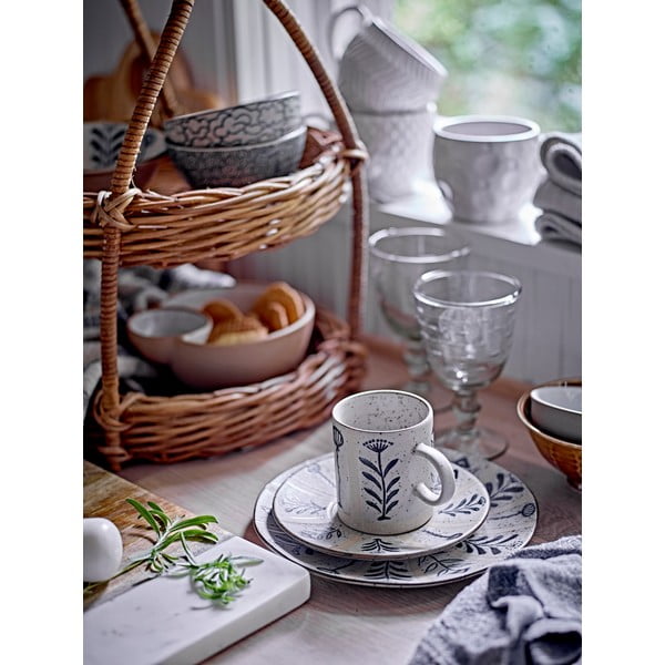 Десертна глинена чиния в светлосин и кремав цвят ø 16 cm Leonie – Bloomingville-image-1