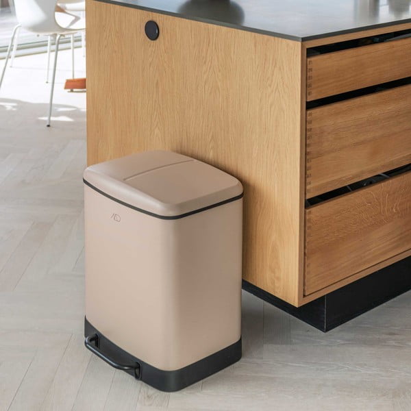 Бежово метално кошче за боклук за рециклиране/с педал 24 l Wonda – Mette Ditmer Denmark-image-2
