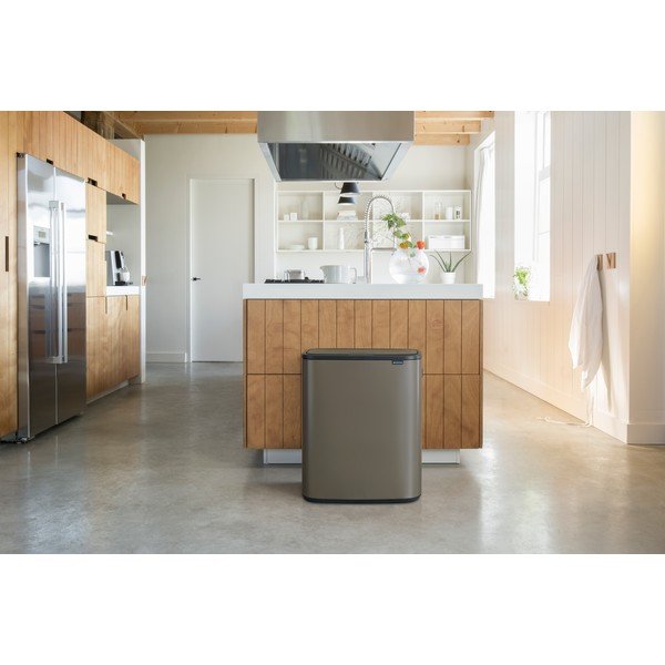 Сиво стоманено кошче за боклук, отваряне с докосване 60 l Bo Touch Bin – Brabantia-image-1