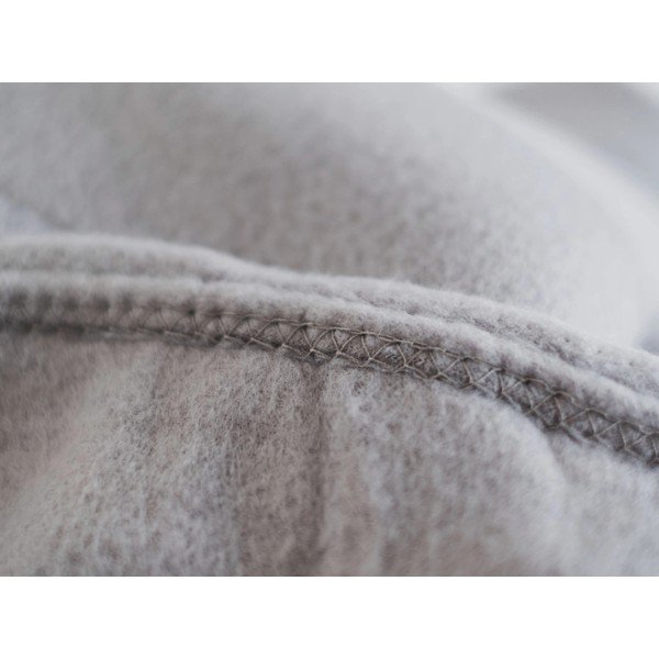 Светлосиво одеяло от флийс 150x200 cm Plain – JAHU collections-image-1