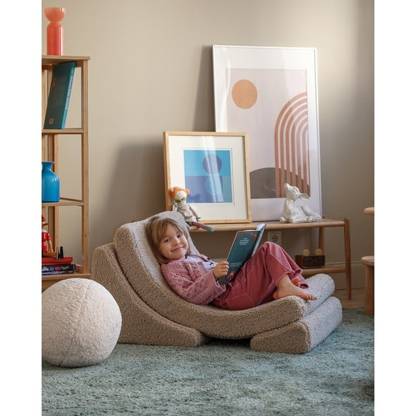 Светлокафяв детски стол от букле Moon – Wigiwama-image-1