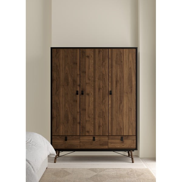 Черно-кафяв гардероб от орех 150x200 cm Ry - Tvilum-image-1