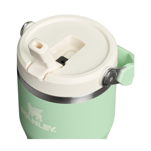 Светлозелен  термос от неръждаема стомана 600 ml IceFlow™ Flip Straw 2.0 Tumbler Pistachio – Stanley-image-1