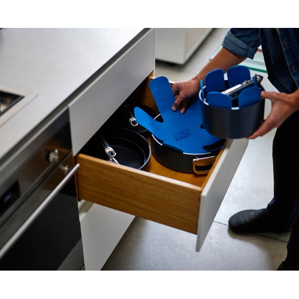 Касероли в комплект от 3 бр. с капак с керамично покритие подходящи за индукционен котлон Space – Joseph Joseph-image-1