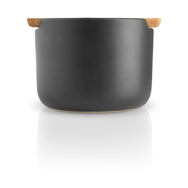 Буркан за сол от черен фаянс с дървен капак Nordic Nordic Kitchen - Eva Solo-image-1