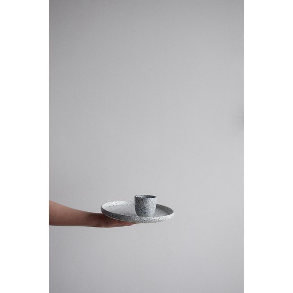 Малка чиния от бял и черен фаянс, ø 20 cm Mess - ÅOOMI-image-3