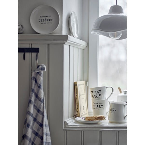 Бяла глинена чаша 330 ml Wendy – Bloomingville-image-1