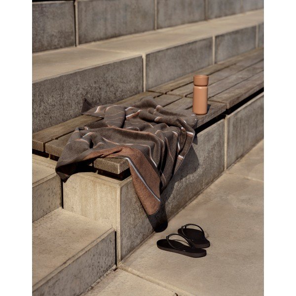 Кафява/бежова памучна хавлиена кърпа 70x140 cm Sauna – Zone-image-4