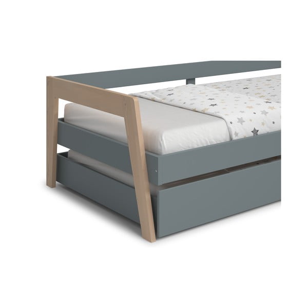 Зелено/сиво-зелено разтегателно детско легло от масивен бор с място за съхранение и включена подматрачна рамка 90x200 cm Carrie – Marckeric-image-1