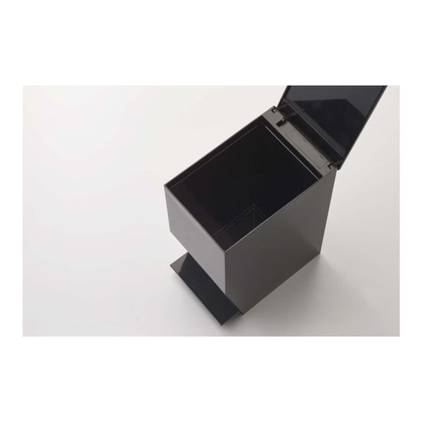 Черно пластмасово кошче за боклук с педал 3,9 l Tower – YAMAZAKI-image-2