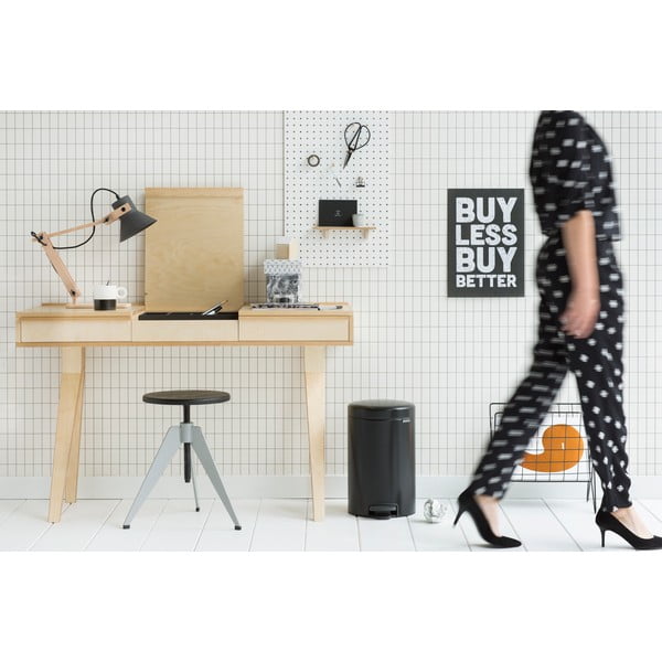 Матово черно стоманено кошче за боклук с педал 12 l NewIcon – Brabantia-image-3