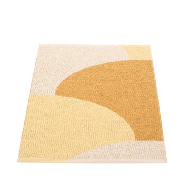 Килим за открито и закрито в цвят жълта охра 70x90 cm Hill Ochre Pale Yellow – Pappelina
