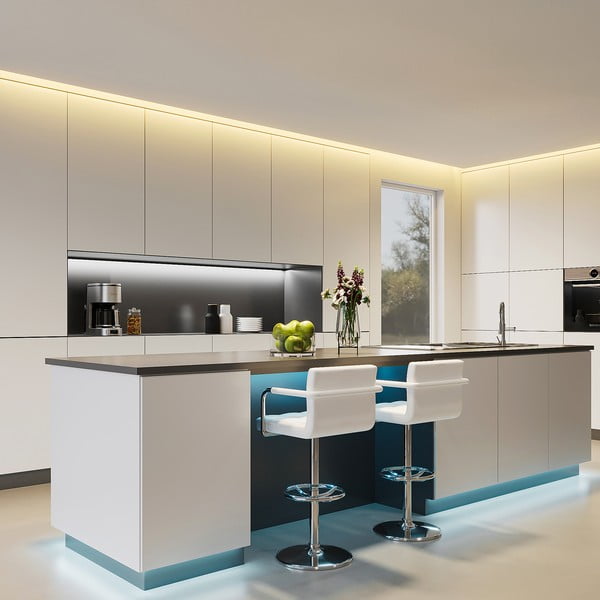 Черна светодиодна лента 300 cm Chip - Reality-image-1