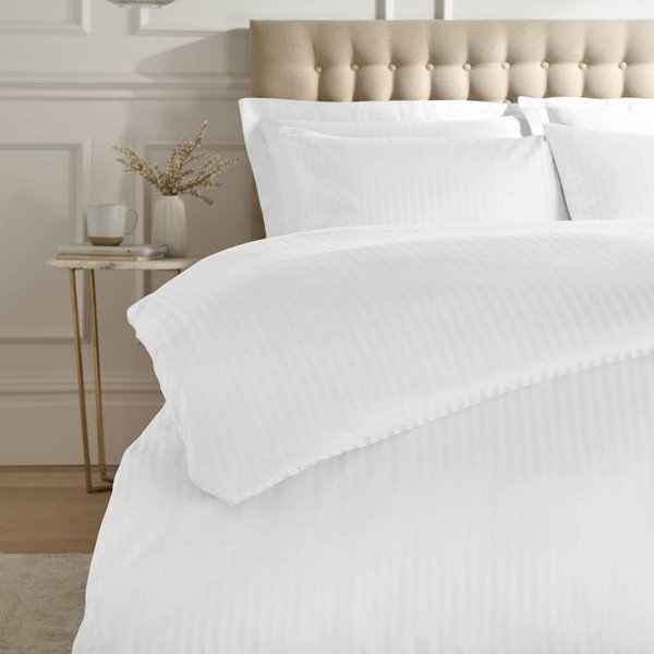 Бяло двойно удължено спално бельо от дамаск 230x220 cm Satin Stripe – Catherine Lansfield-image-2