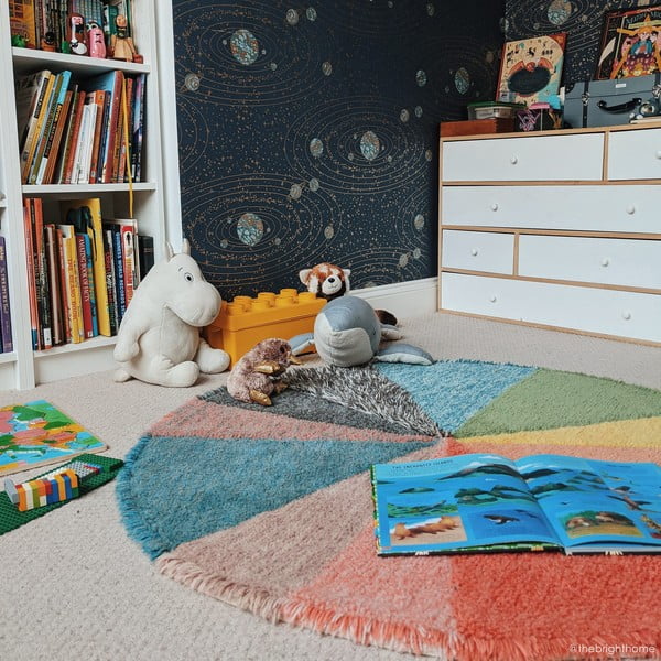 Вълнен ръчно изработен детски килим подходящ за пране ø120 cm Pie Chart – Lorena Canals-image-4