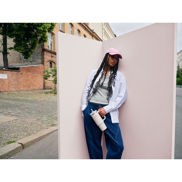 Кремав термос със сламка от неръждаема стомана 890 ml Quencher H2.O FlowState™ Tumbler Cream 2.0 – Stanley-image-1