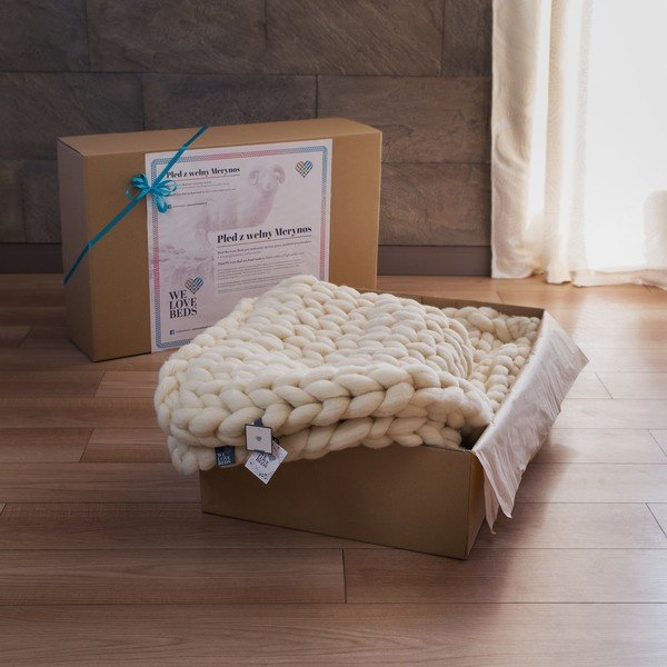 Кремаво ръчно плетено каре от мериносова вълна , 180 x 140 cm - WeLoveBeds-image-1