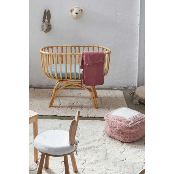 Кремав ръчно изработен памучен детски килим подходящ за пране 140x200 cm Clouds – Lorena Canals-image-1