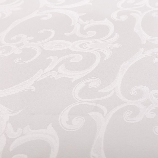 Покривка за маса от жакард 150x220 cm – Casa Selección-image-1