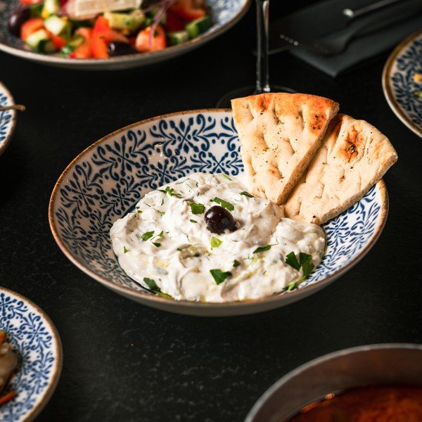 Бяла/синя порцеланова купичка за супа 1 l Azul – BonBistro-image-2