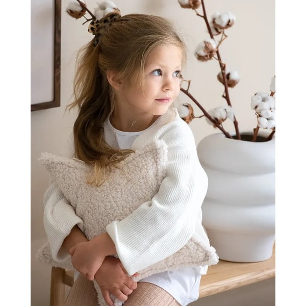 Кремава детска възглавница за диван от букле Star – Wigiwama-image-2