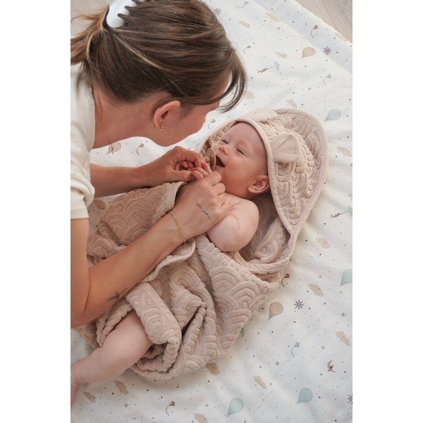 Бежова детска хавлия с качулка от органичен памук 80x80 cm Almond – Cam Cam Copenhagen-image-2