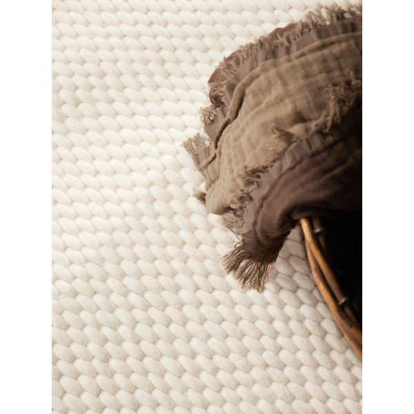 Кремав ръчно изработен вълнен кръгъл килим ø 160 cm Lyon Beans – Elle Decoration-image-2