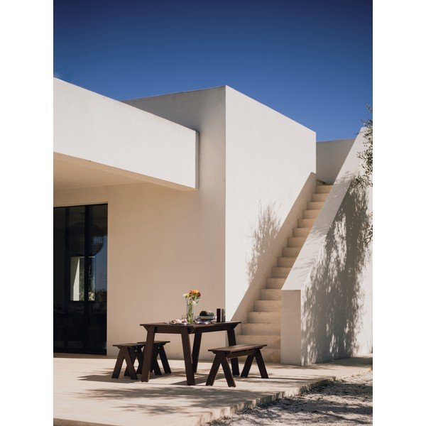 Тъмнокафява градинска пейка от масивно дърво Navo – noo.ma-image-4