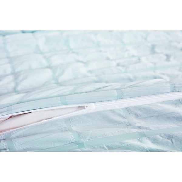 Светлосиво крепово спално бельо за единично легло  140x200 cm Naomi – My House-image-2