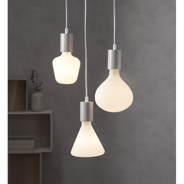 Топла LED крушка с възможност за димиране E27, 6 W - Star Trading-image-4