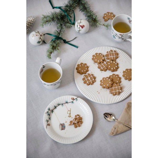 Бяла десертна порцеланова чиния с коледен мотив ø 19 cm Hammershøi Christmas – Kähler Design-image-1
