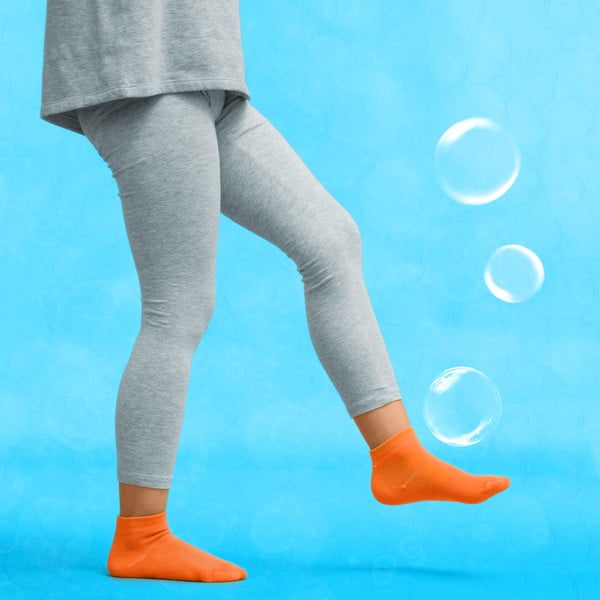 Духалка за балончета с магически чорапи Игра на сапунени мехурчета - InnovaGoods