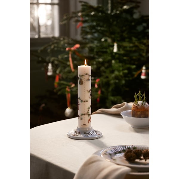 Свещ с коледен мотив с време на горене 56 часа Hammershøi – Kähler Design-image-1