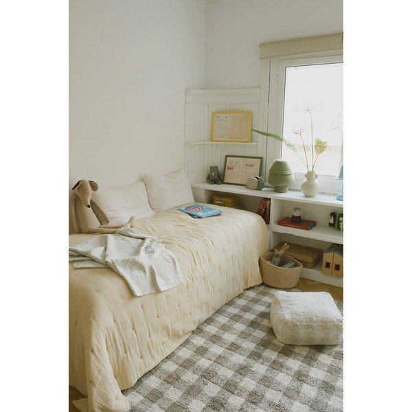 Бежов детски пуф Vichy – Lorena Canals-image-1