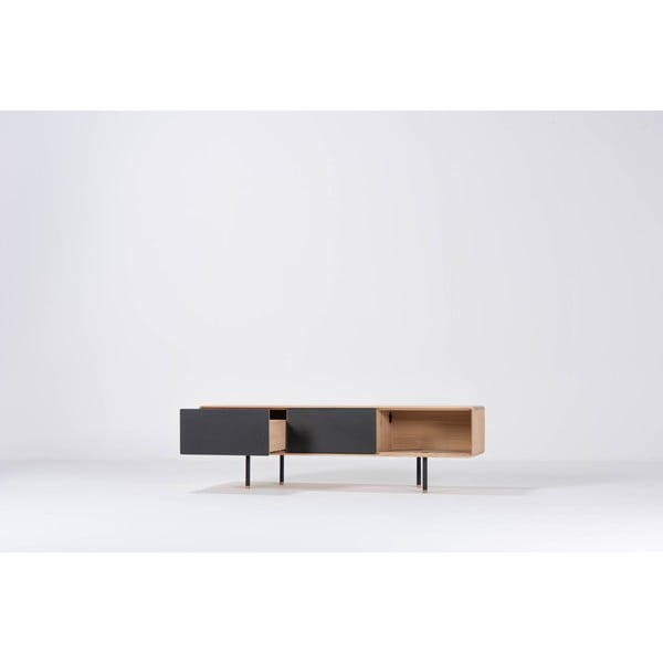 Черна/естествена маса за телевизор от масивен дъб 160x48 cm Fina – Gazzda-image-1