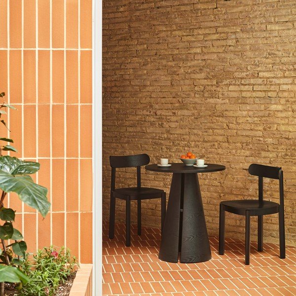 Черен трапезен стол от декор от ясен Nara – Teulat-image-1