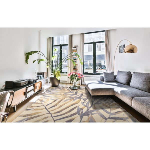 Бежов вълнен килим 133x180 cm Florid - Agnella-image-1