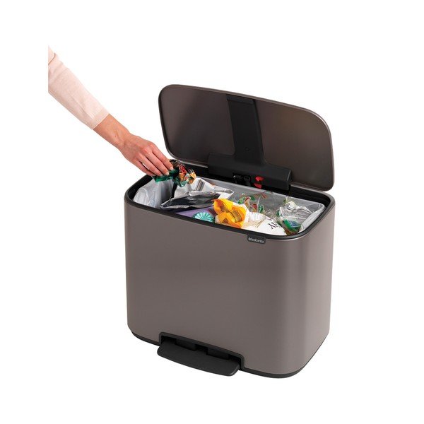 Сиво стоманено кошче за боклук с педал 36 l Bo – Brabantia-image-1