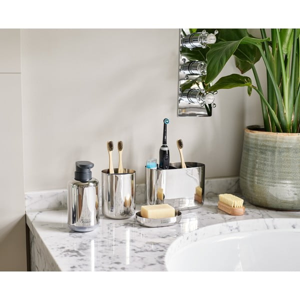 Стойка за четки за зъби от неръждаема стомана в блестящо сребрист цвят EasyStore Luxe – Joseph Joseph-image-1