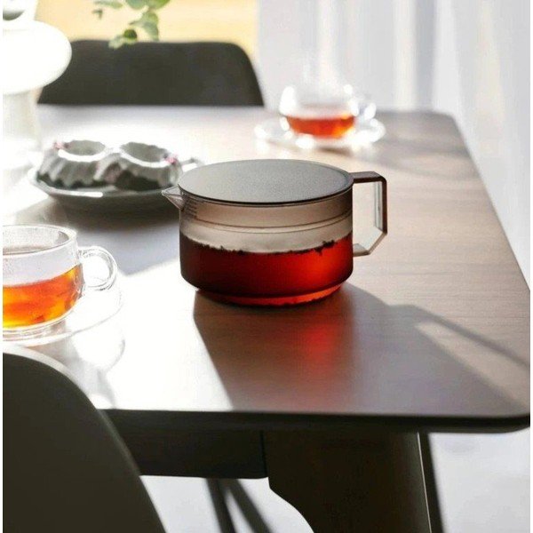 Черен пластмасов чайник с цедка 600 ml Tower – YAMAZAKI-image-1