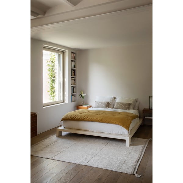 Кремав ръчно изработен памучен килим подходящ за пране 140x200 cm Bloom Natural – Lorena Canals-image-1