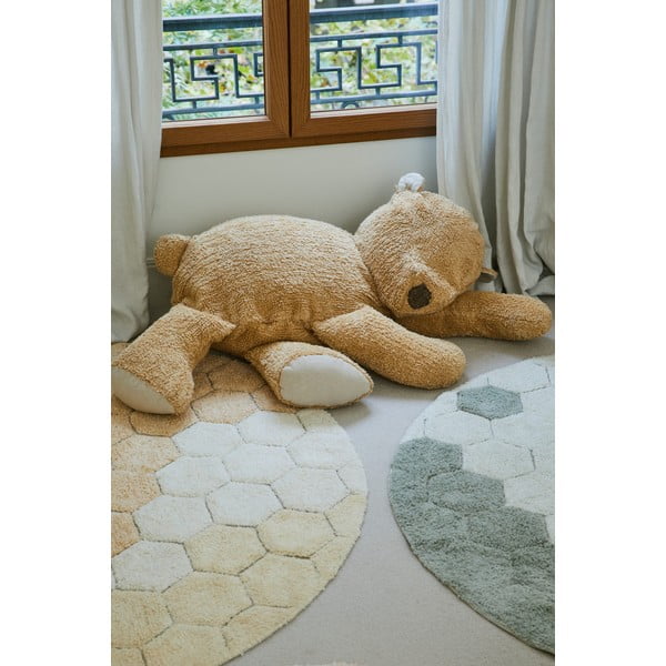 Ръчно изработен памучен кръгъл килим подходящ за пране в цвят жълта охра ø 140 cm Honeycomb Golden – Lorena Canals-image-1