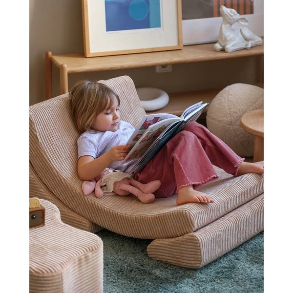 Светлокафяв детски стол от рипсено кадифе Moon – Wigiwama-image-1