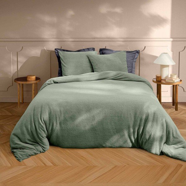 Зелено двойно удължено спално бельо от микроплюш 240x220 cm Helena – douceur d'intérieur-image-1