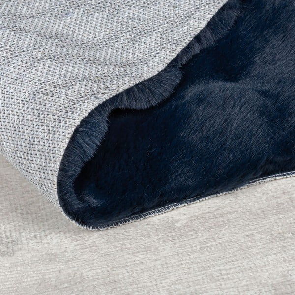 Тъмносиня синтетична кожа 80x150 cm Waffle Faux Fur – Flair Rugs-image-3