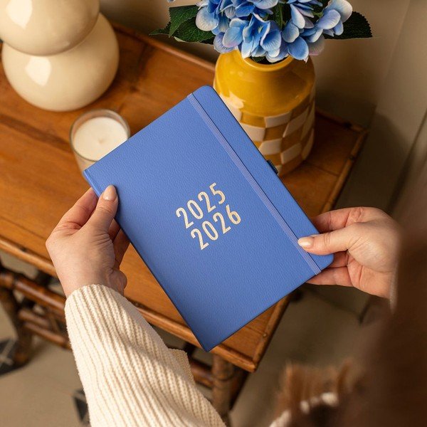 Дневник 200 стр. – Busy B-image-1