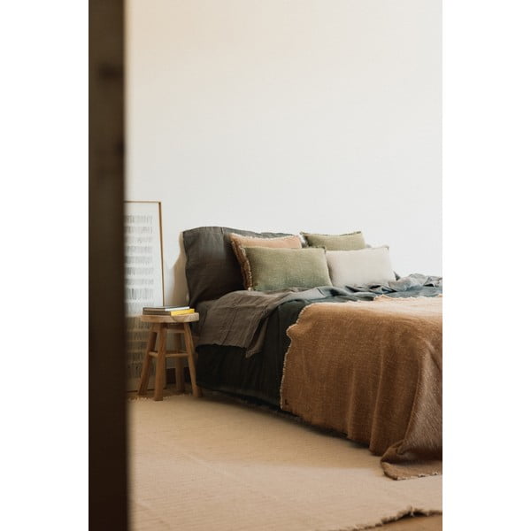 Памучно одеяло в цвят жълта охра 130x180 cm Handloom – Lorena Canals-image-3