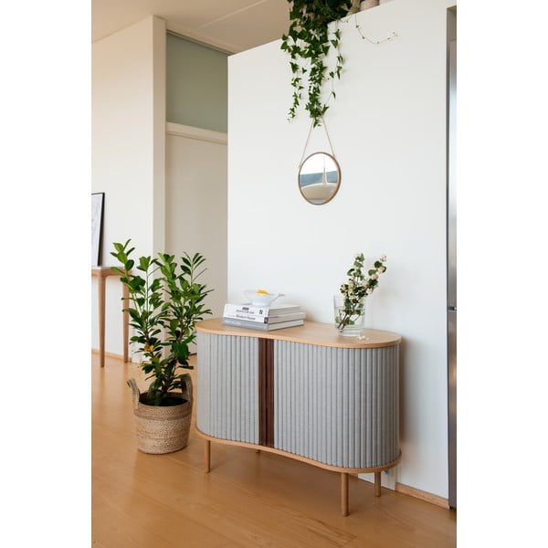 Нисък скрин с дъбов декор в сиво-натурален цвят с плъзгащи се врати 100x67 cm Audacious - UMAGE-image-1