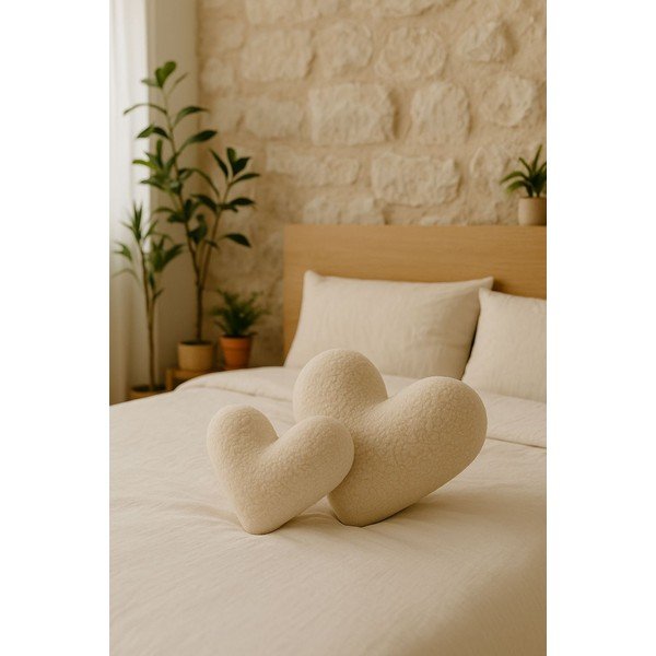 Декоративна възглавница 38x33 cm Teddy Kalp – Mioli Decor-image-1